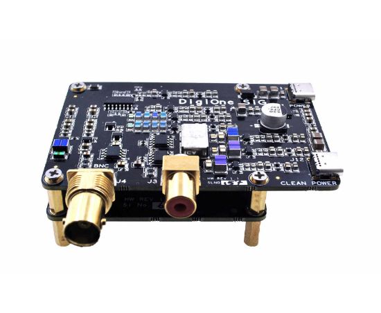 Picture of Rabas DigiOne Signature Digital Interface SPDIF Out Re-clocker galvanically Isolated